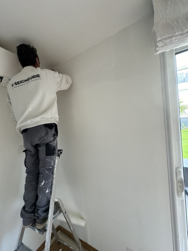 Artisan peintre à Saint-Cyr-sur-Loire - JC Multiservices